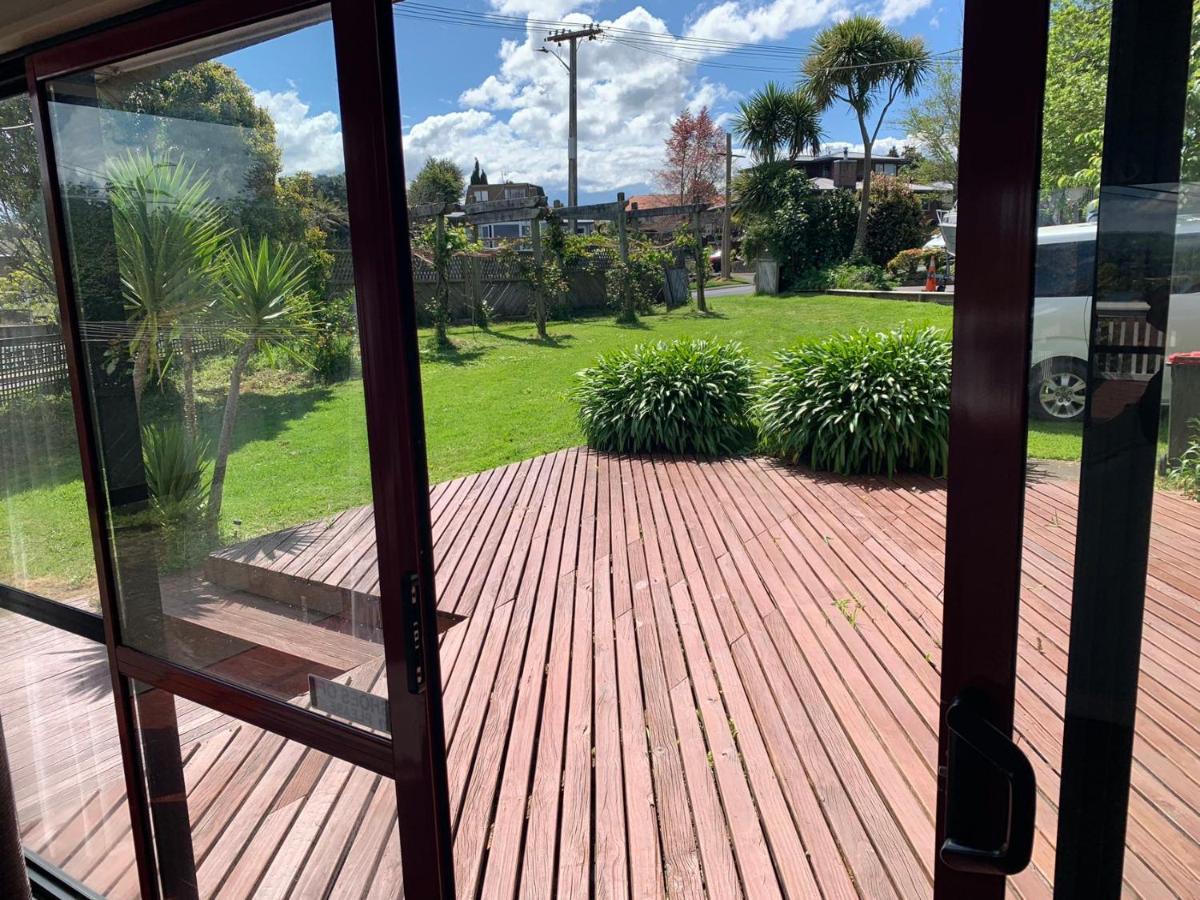 Premium Lake View Home Роторуа Экстерьер фото